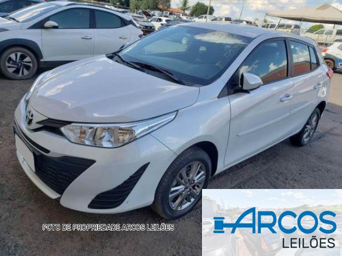 TOYOTA YARIS 21/22