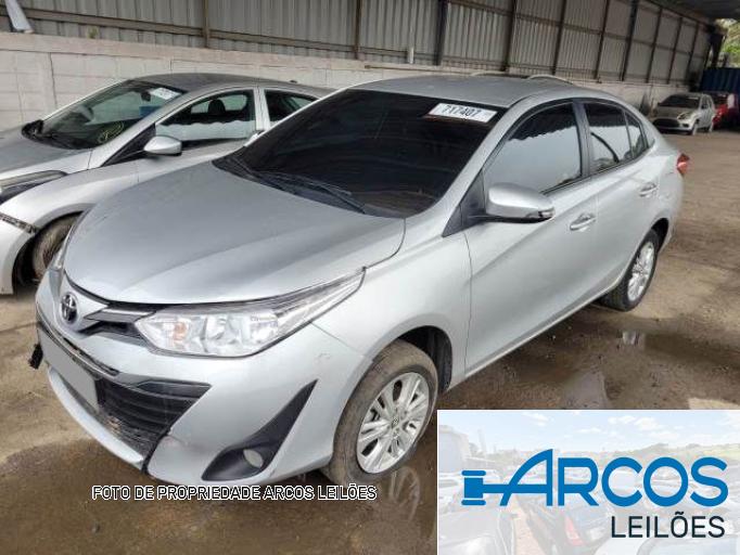 TOYOTA YARIS SEDAN 21/21