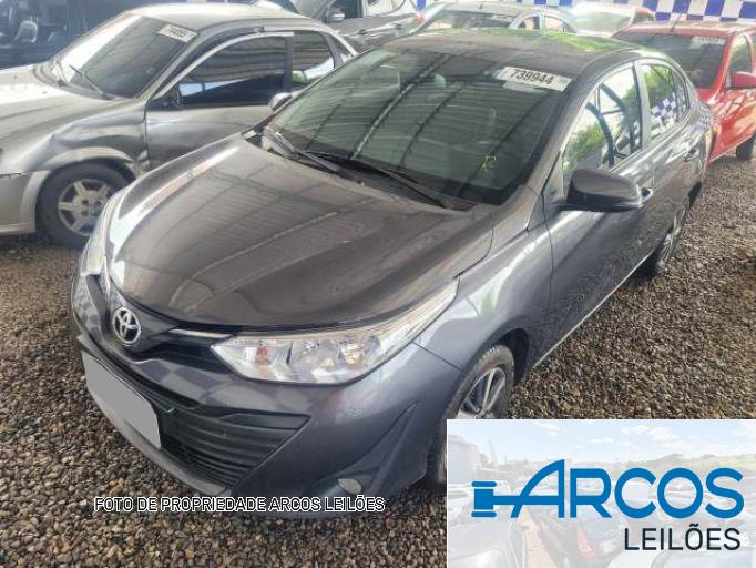 TOYOTA YARIS SEDAN 21/22