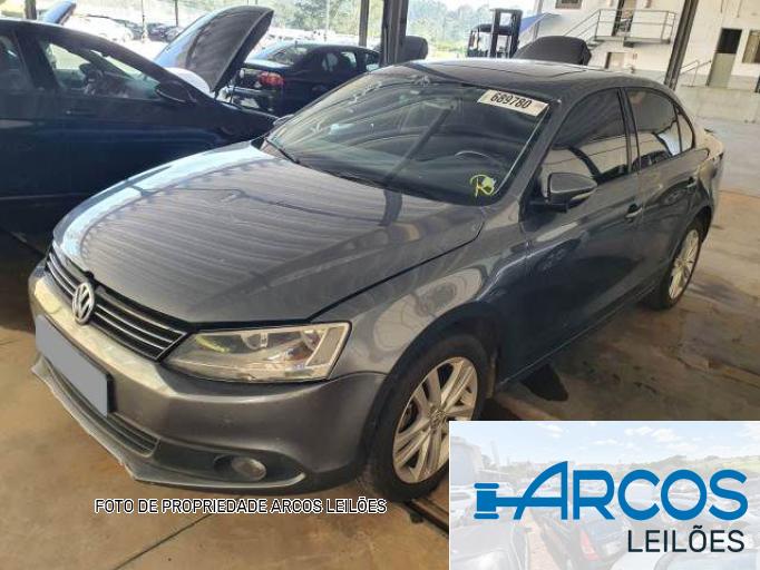 VOLKSWAGEN  JETTA 16/16