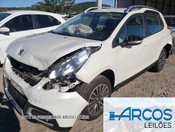 PEUGEOT 2008 18/19