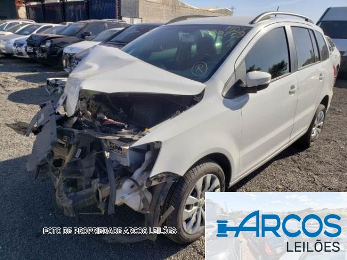 VOLKSWAGEN SPACEFOX 18/19