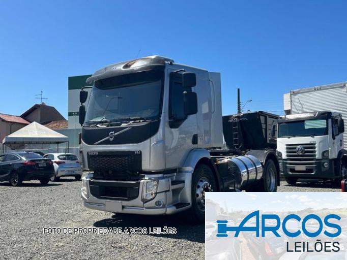 VOLVO VM-330 15/15