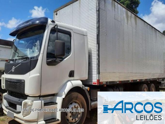 VOLVO VM-270 12/12
