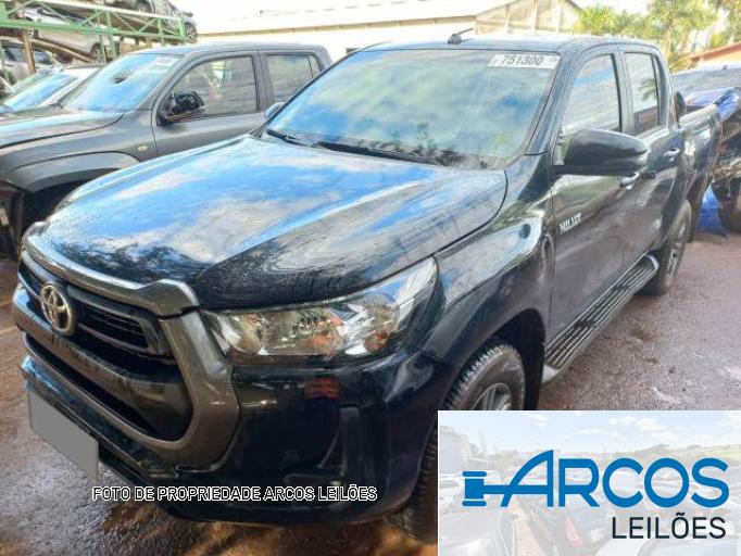 TOYOTA HILUX CD 21/21