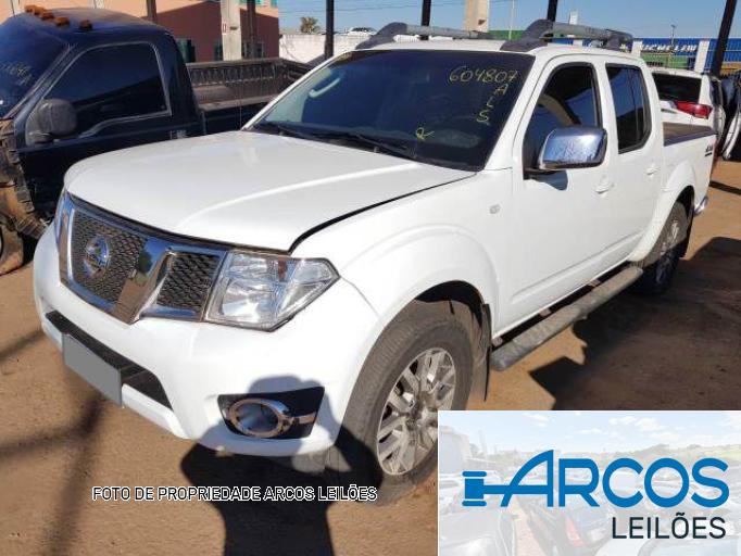 NISSAN FRONTIER CD 16/16