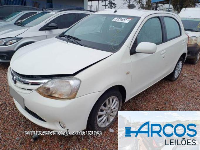 TOYOTA ETIOS 13/13