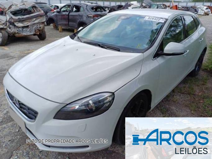 VOLVO V40 13/14