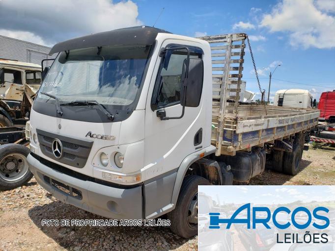 MERCEDES BENZ ACCELO 14/14