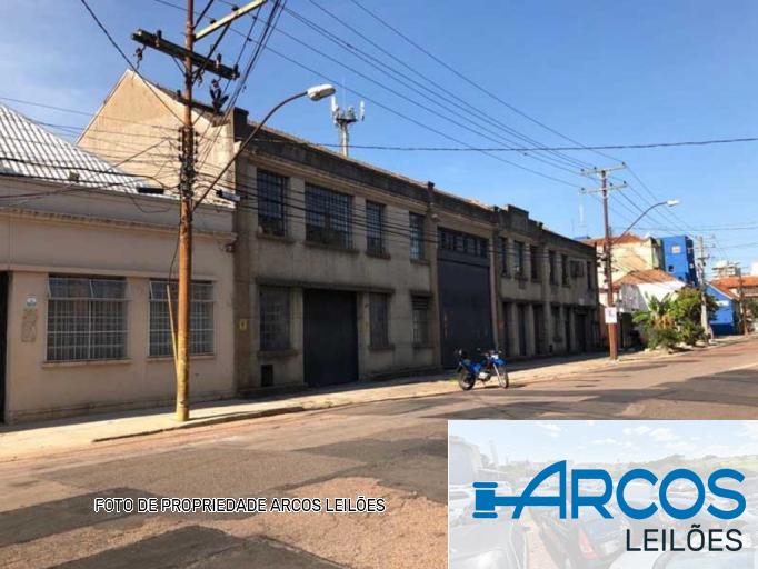 GALPÃO 1.557 m² - PORTO ALEGRE - RS