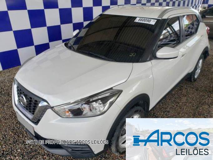 NISSAN KICKS 17/18