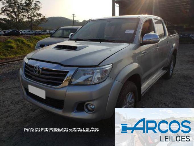 TOYOTA HILUX CD 14/15