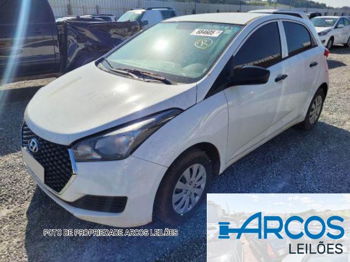 HYUNDAI HB20 19/19