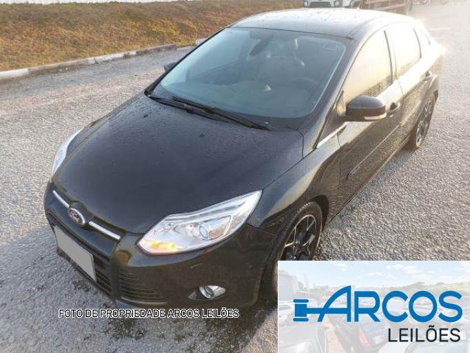 FORD FOCUS SEDAN 14/14